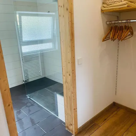 Liv For A Short Break * Gerabronn