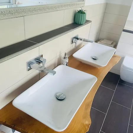 Διαμέρισμα Liv For A Short Break Gerabronn