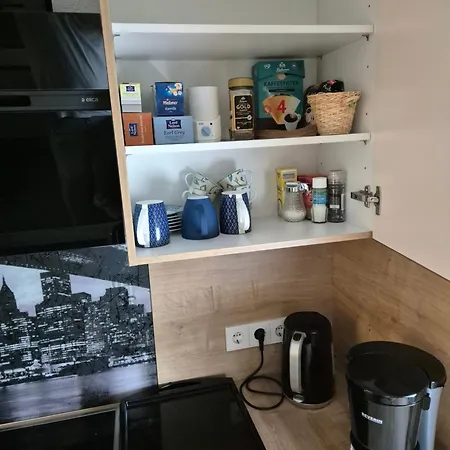 Liv For A Short Break *